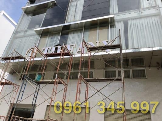 Làm bảng hiệu quán cafe đẹp để thu hút nhiều khách hơn Làm bảng hiệu quán cafe đẹp để thu hút nhiều khách hơn