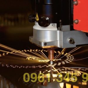 Gia công cắt kim loại inox bằng máy laser Fiber