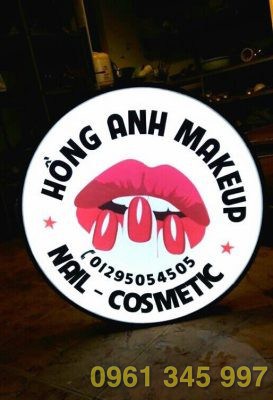 Biển quảng c&aacute;o hộp đ&egrave;n