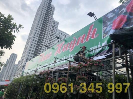 Thu H&uacute;t H&agrave;ng Triệu &Aacute;nh Mắt Của Kh&aacute;ch H&agrave;ng Từ Bảng Hiệu Hiflex Ngo&agrave;i Đẹp Mắt