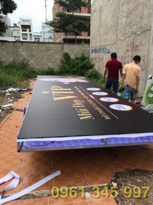 Mẫu mặt dựng alu đẹp 2018 Mẫu mặt dựng alu đẹp 2018