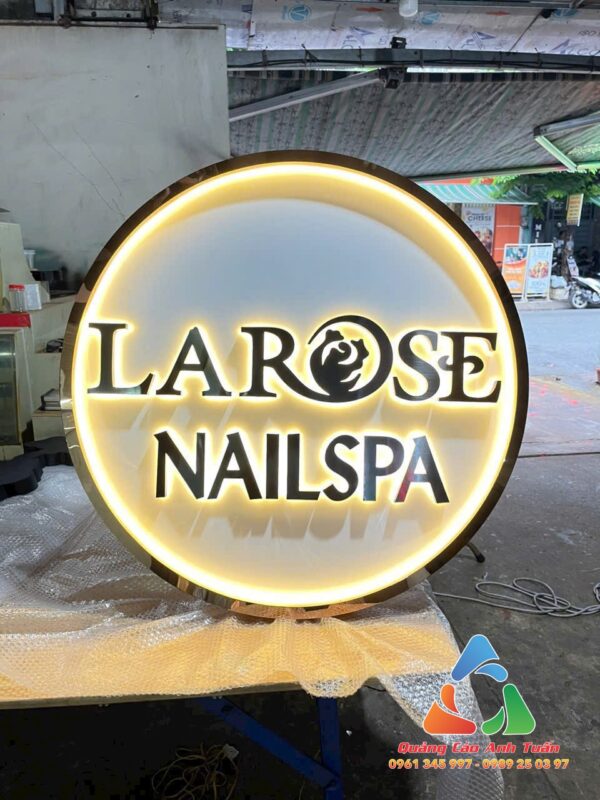 lam-bang-hieu-nha-be-larose-nailspa