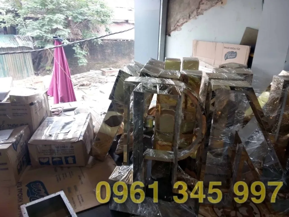L&Agrave;M BẢNG HIỆU QUẢNG C&Aacute;O QUẬN 7 GI&Aacute; RẺ